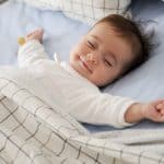 5 Ways How to Make Your Kids Fall Asleep and Make It a Habit