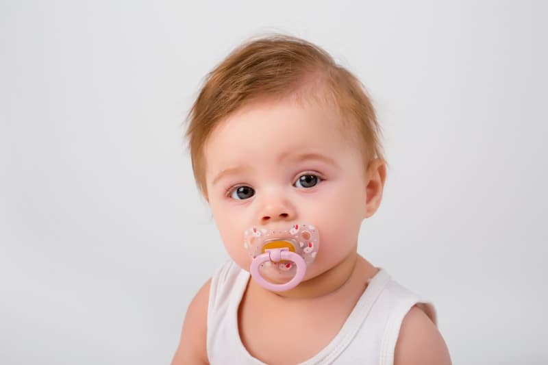 Ways to Wean the Baby Off Pacifier 
