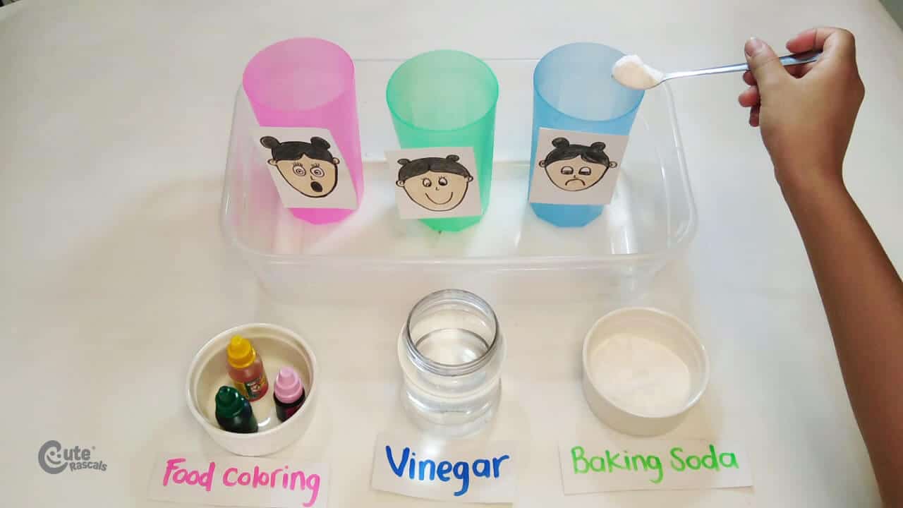 Add baking soda to cups