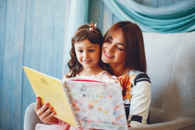  mother-reading-with-her-daughter