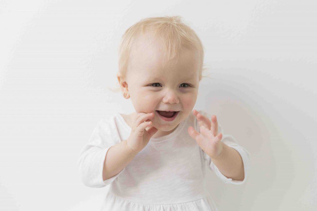 29 Unisex Baby Girl Names for Inspiring New Parents